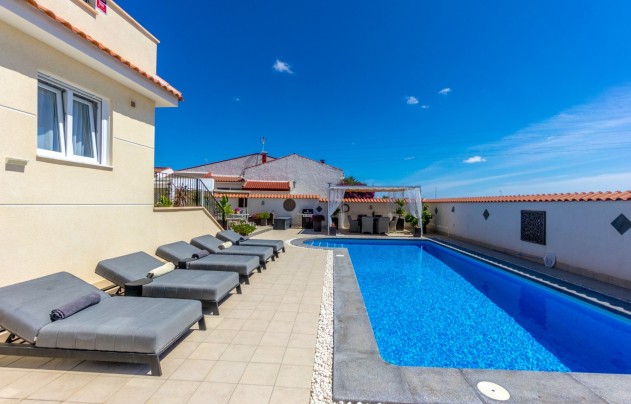 Resale - Villa - Ciudad Quesada