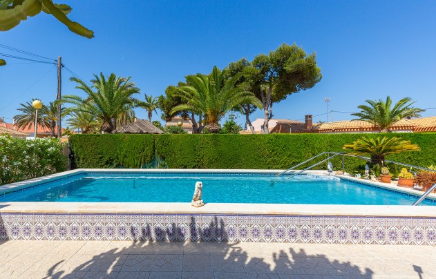 Resale - Villa - Orihuela Costa - Cabo Roig