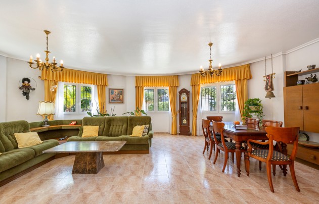 Resale - Villa - Orihuela Costa - Cabo Roig
