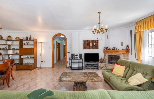 Resale - Villa - Orihuela Costa - Cabo Roig