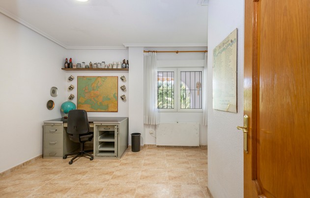 Resale - Villa - Orihuela Costa - Cabo Roig