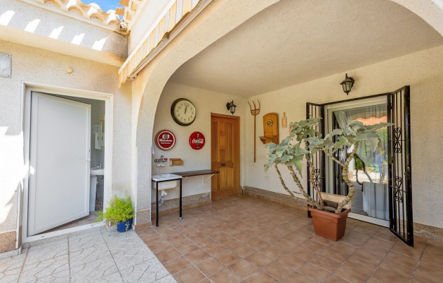 Resale - Villa - Orihuela Costa - Cabo Roig