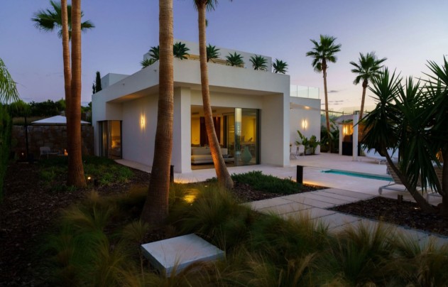 Resale - Villa - Orihuela Costa - Campos de Golf
