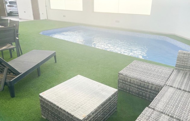 Resale - Villa - Orihuela Costa - Mil Palmeras