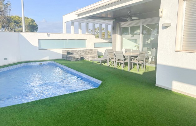 Herverkoop - Villa - Orihuela Costa - Mil Palmeras
