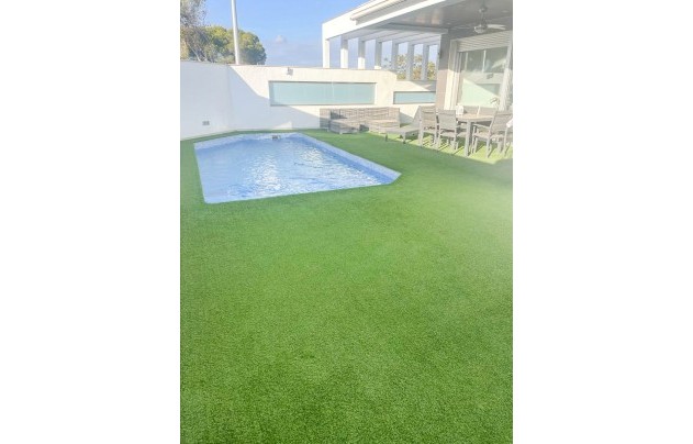 Herverkoop - Villa - Orihuela Costa - Mil Palmeras