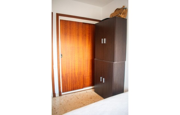 Resale - Apartment - Torrevieja - Center