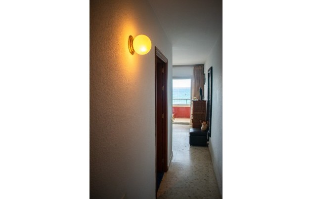 Resale - Apartment - Torrevieja - Center