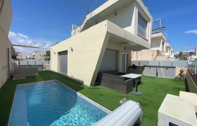 Resale - Villa - Orihuela Costa - Mil Palmeras