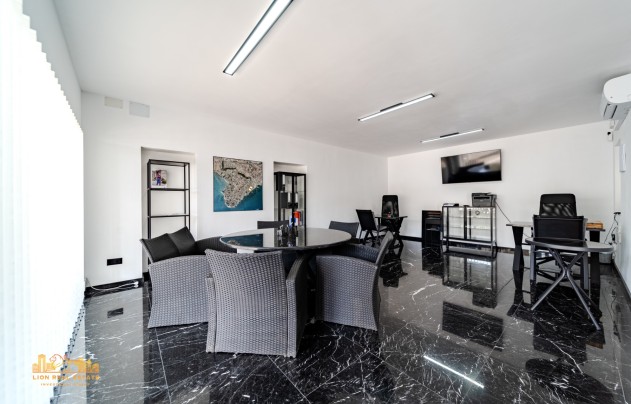 Resale - Commercial - Orihuela Costa - Cabo Roig