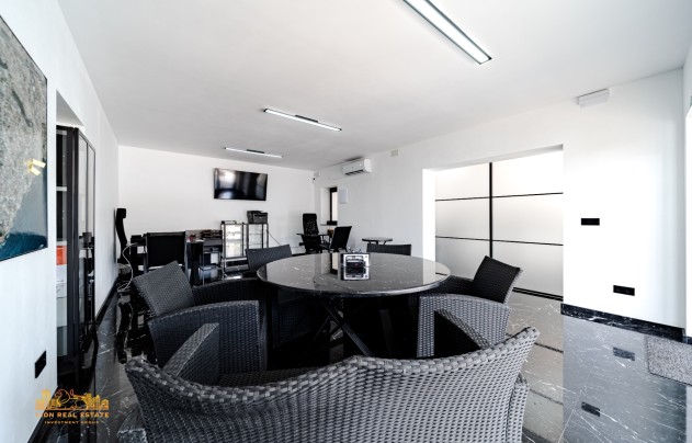 Resale - Commercial - Orihuela Costa - Cabo Roig