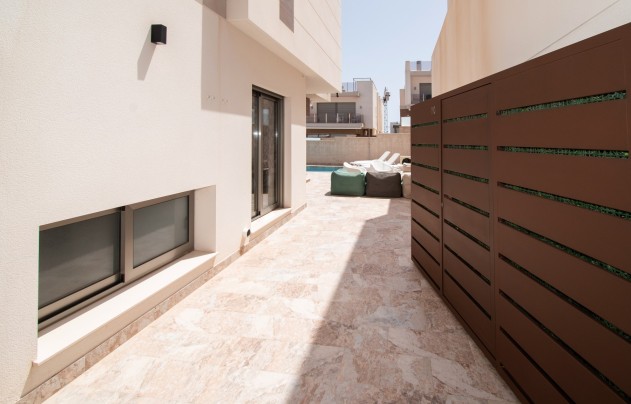 Herverkoop - Villa - Orihuela Costa - Villamartín