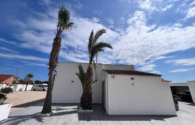 Resale - 5. Finca / Country Property - Elche - La Marina