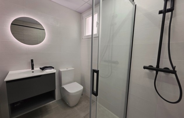Herverkoop - Apartment - Torrevieja - Puerto
