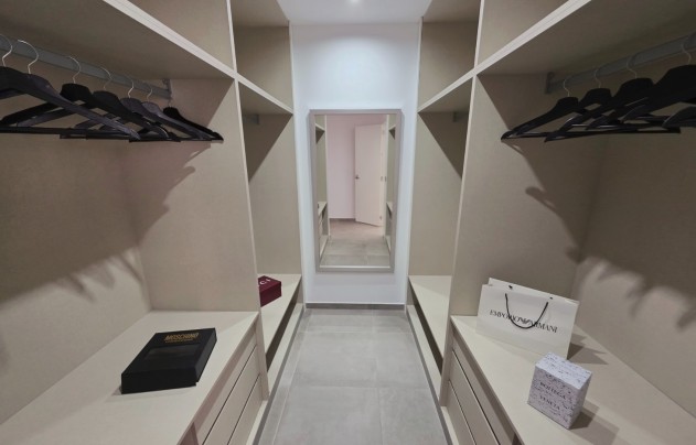 Herverkoop - Apartment - Torrevieja - Puerto