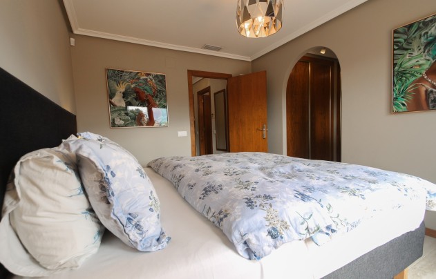 Resale - Villa - Torrevieja - Los Balcones