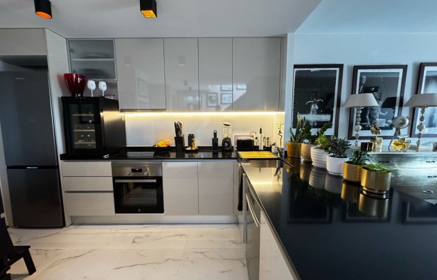Resale - Apartment - Orihuela Costa - Playa Flamenca