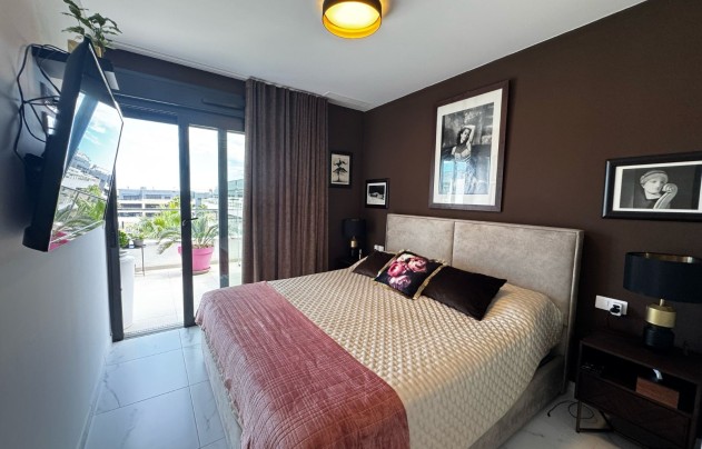 Resale - Apartment - Orihuela Costa - Playa Flamenca
