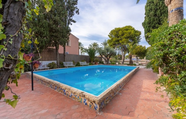 Resale - Villa - Alicante - Albufereta