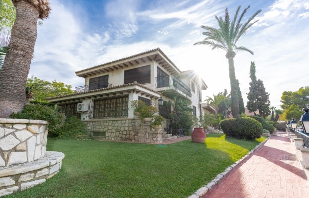 Resale - Villa - Alicante - Albufereta