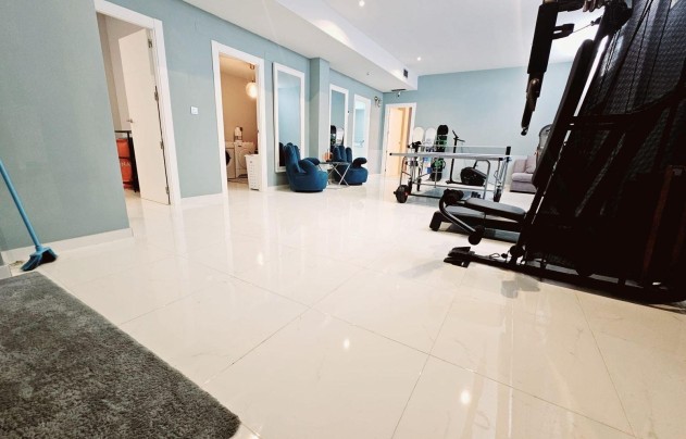 Resale - Villa - Orihuela Costa - Villamartín