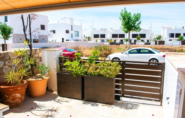 Resale - Villa - Pilar de la Horadada - Torre de la Horadada