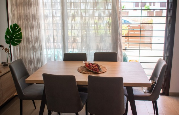 Resale - Villa - Pilar de la Horadada - Torre de la Horadada