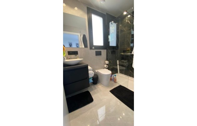 Resale - Villa - Finestrat