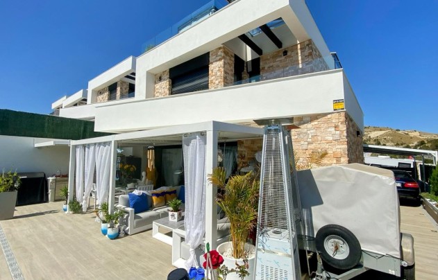 Resale - Villa - Finestrat