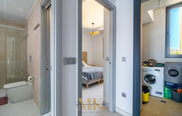 Herverkoop - Apartment - Benidorm - Playa Poniente