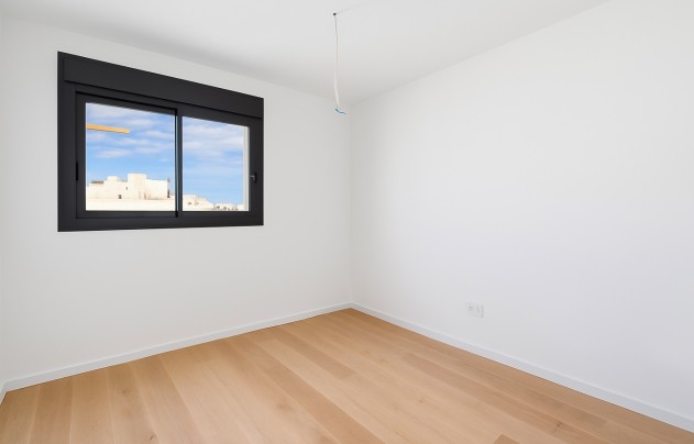 Herverkoop - Apartment - Alicante - Benalua