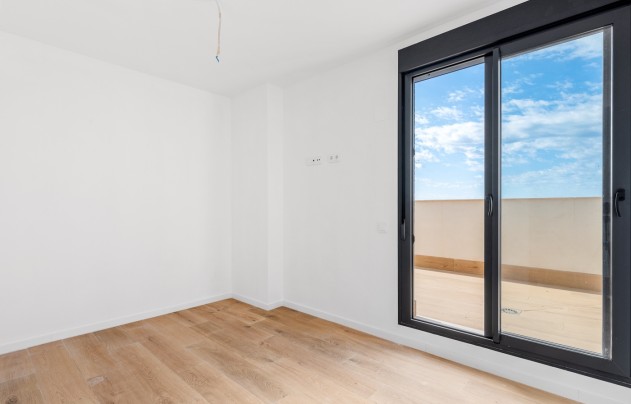 Herverkoop - Apartment - Alicante - Benalua