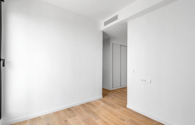 Herverkoop - Apartment - Alicante - Benalua
