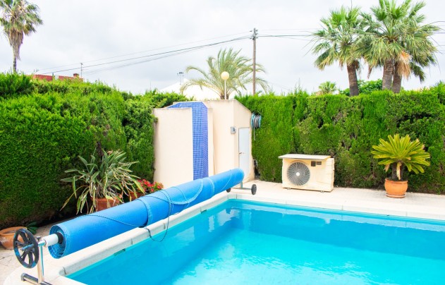 Herverkoop - Villa - Orihuela Costa - MUY CERCA DE LA PLAYA