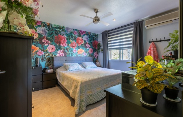 Herverkoop - Villa - Benijofar