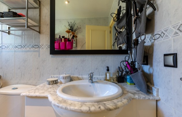 Herverkoop - Villa - Benijofar