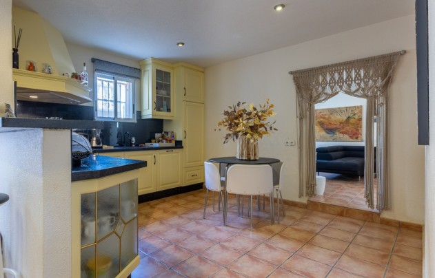 Herverkoop - Villa - Benijofar