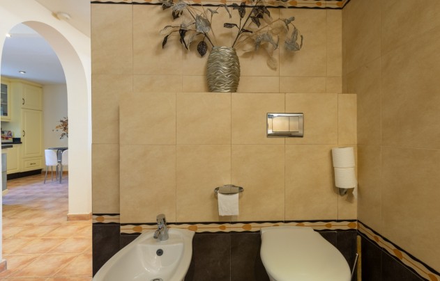 Herverkoop - Villa - Benijofar