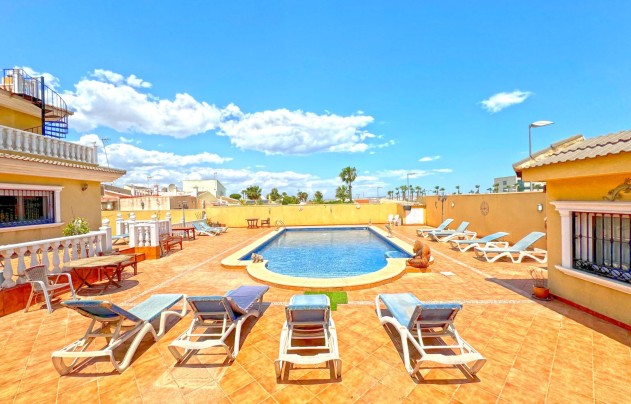 Resale - Villa - Torrevieja - Los Balcones