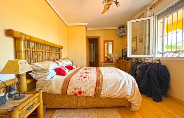 Resale - Villa - Torrevieja - Los Balcones