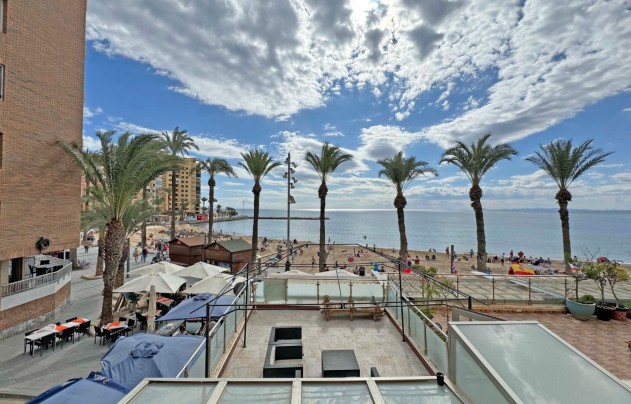 Resale - Apartment - Torrevieja - Playa del Cura