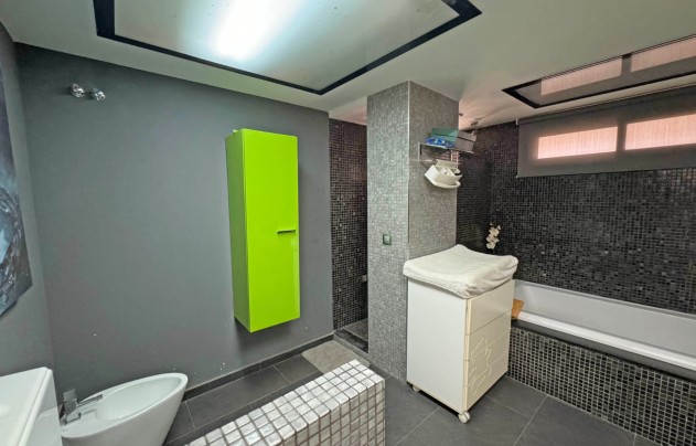 Resale - Apartment - Torrevieja - Playa del Cura