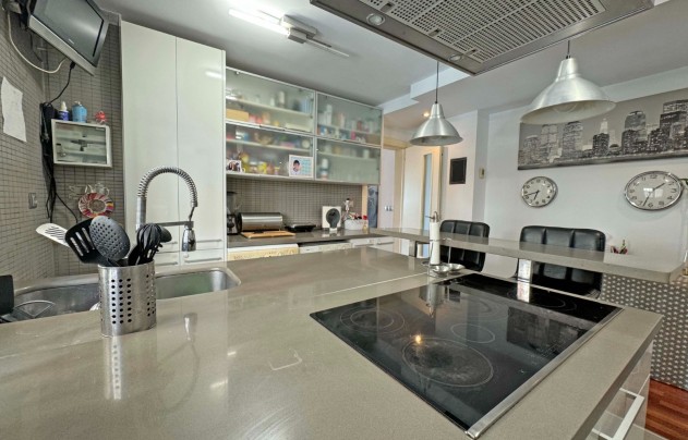 Resale - Apartment - Torrevieja - Playa del Cura