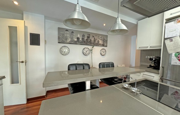 Resale - Apartment - Torrevieja - Playa del Cura