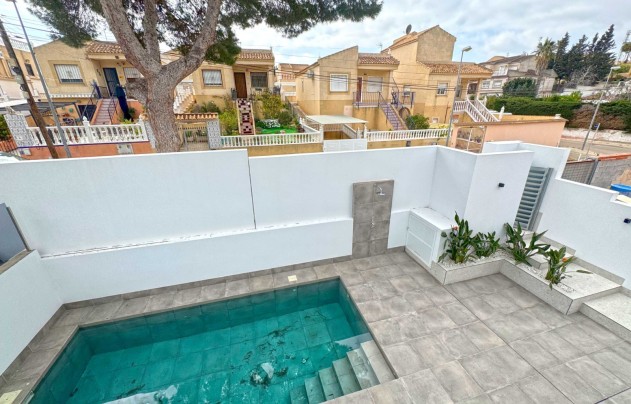 Resale - Villa - Torrevieja - Los Balcones