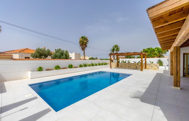Herverkoop - Villa - Torrevieja - Torreta Florida