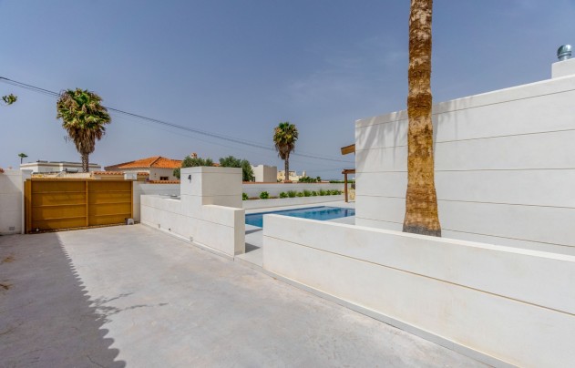 Herverkoop - Villa - Torrevieja - Torreta Florida