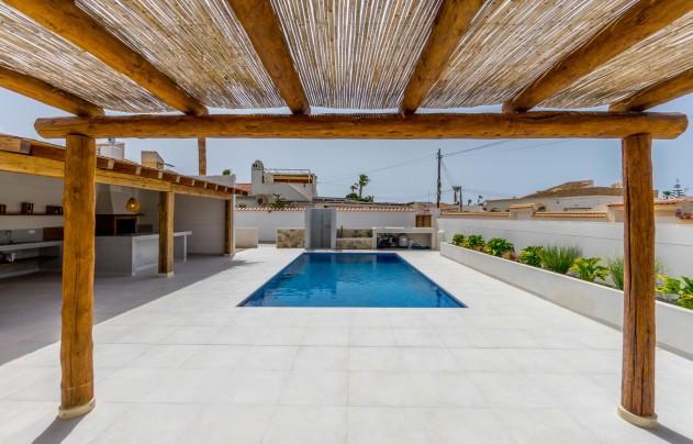 Herverkoop - Villa - Torrevieja - Torreta Florida