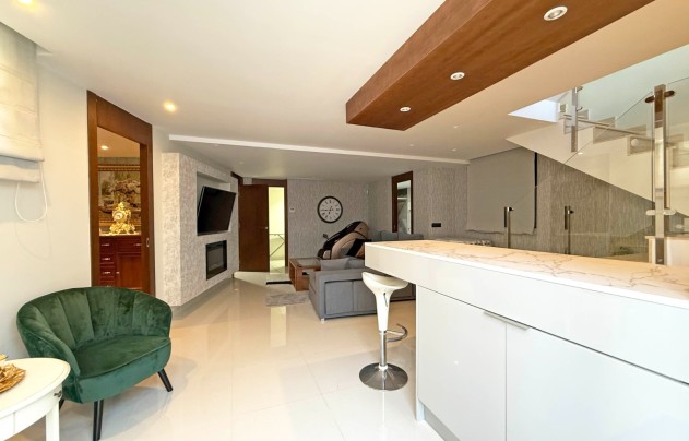 Resale - Villa - Orihuela Costa - Villamartín