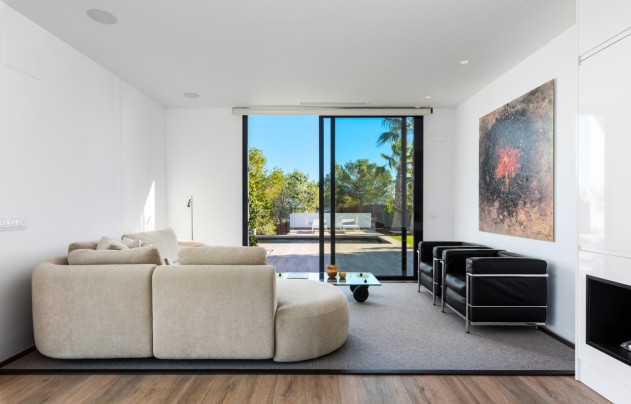 Resale - Villa - Las Colinas Golf Resort - Las Colinas golf